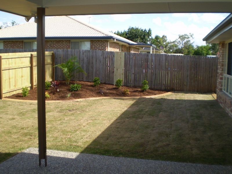 6 Ashmore Close, Marsden QLD 4132