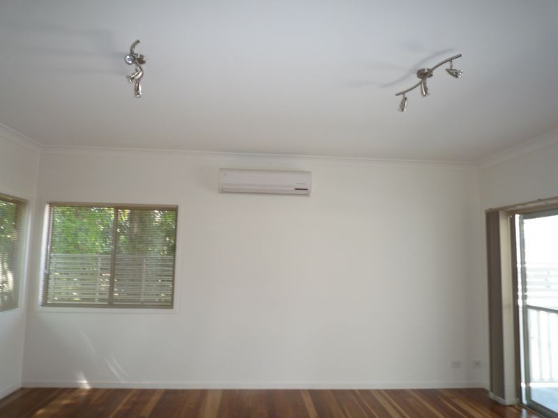 1/284 Wynnum Road, Norman Park QLD 4170