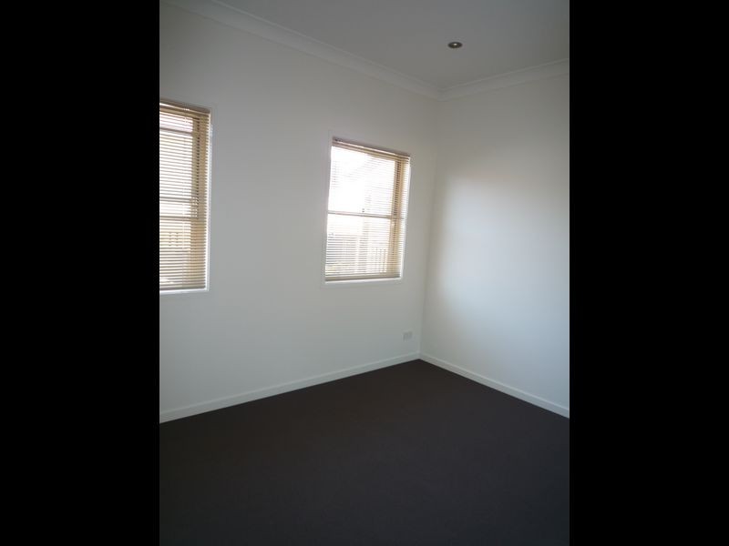 1/284 Wynnum Road, Norman Park QLD 4170