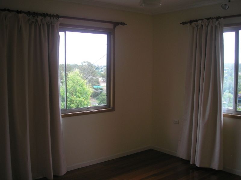 19 Pareena Crescent, Mansfield QLD 4122