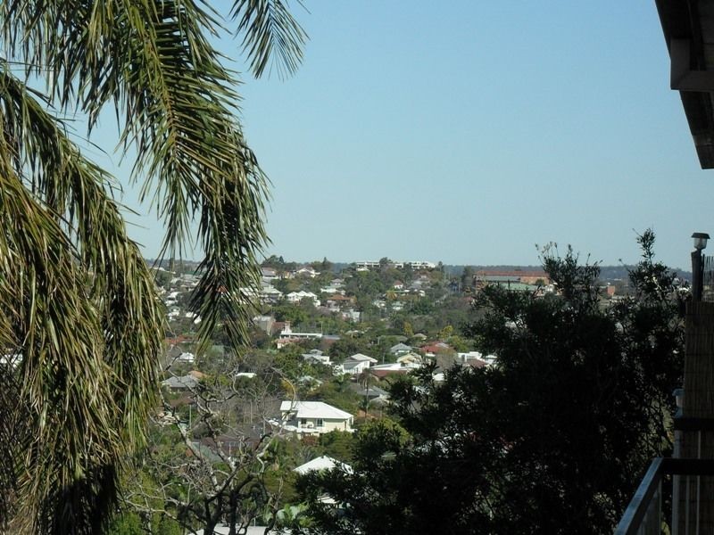 10/36 Pine Street, Bulimba QLD 4171