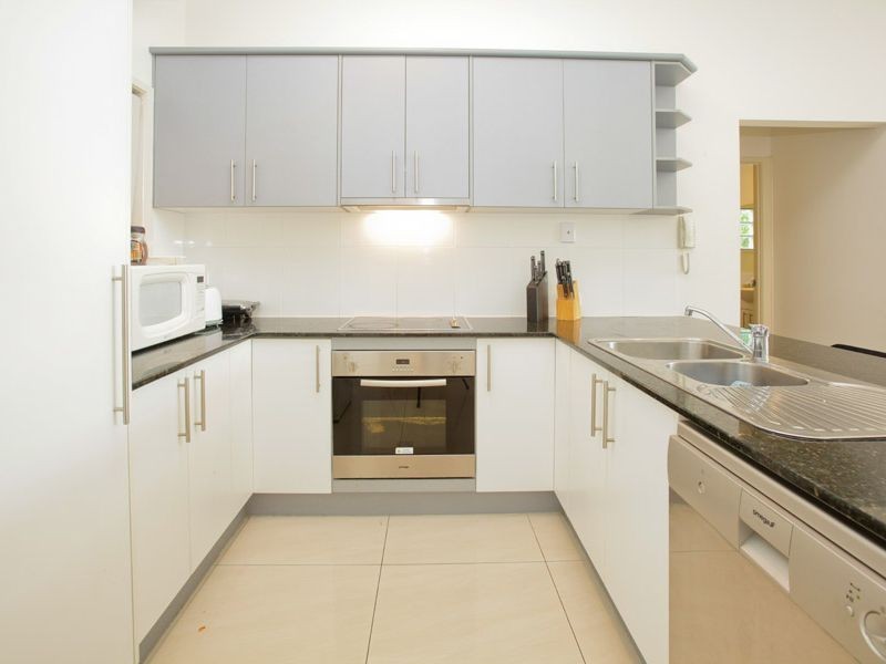 5/27 Brinawa Street, Morningside QLD 4170