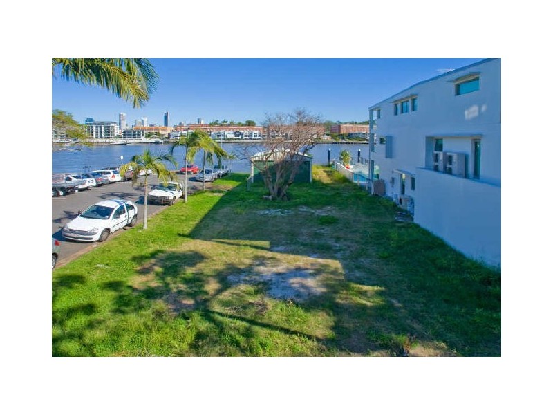 30 Gordon Street, Hawthorne QLD 4171
