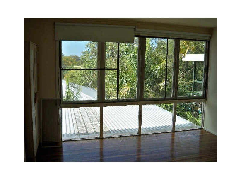 19 Pollock Street, Balmoral QLD 4171