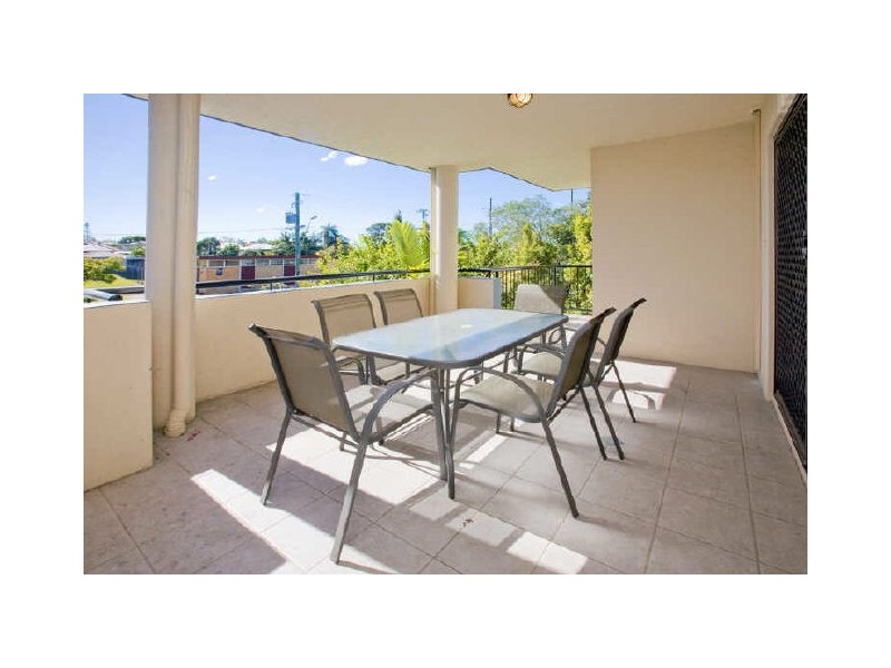 2/65 Lytton Road, Bulimba QLD 4171