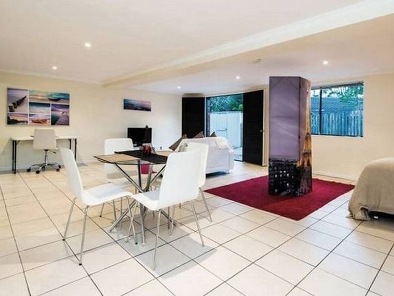 22 Picasso Street, Carina QLD 4152