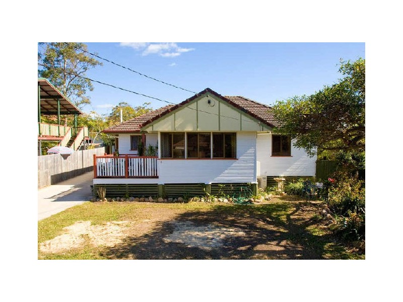 8 Meyrick Street, Cannon Hill QLD 4170