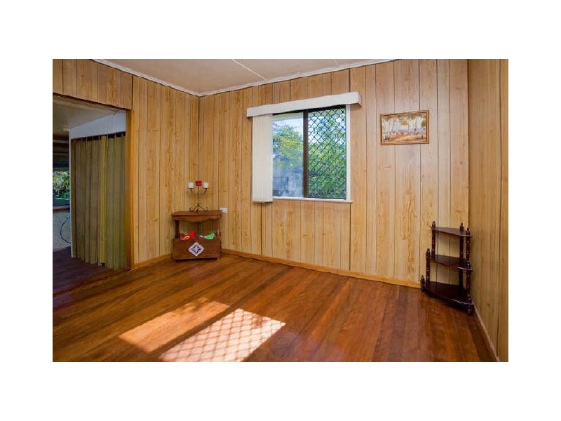 8 Meyrick Street, Cannon Hill QLD 4170