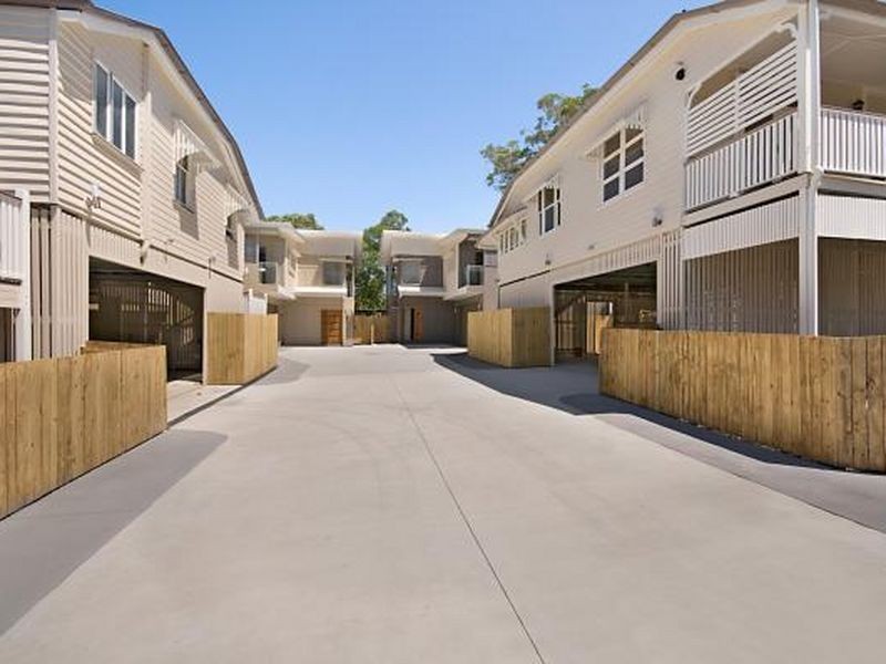 1215 Stanley Street East, Coorparoo QLD 4151