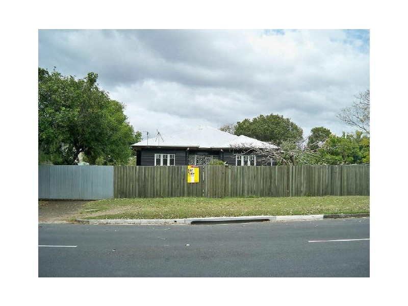 18 Rossiter Street, Morningside QLD 4170