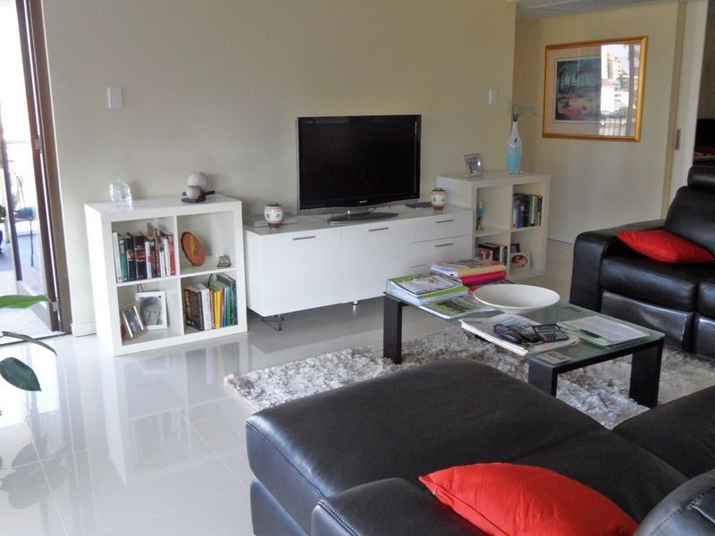 4/77 Cairns Street, Kangaroo Point QLD 4169