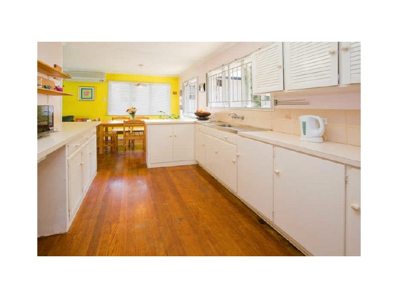 6 Oberon Street, Morningside QLD 4170