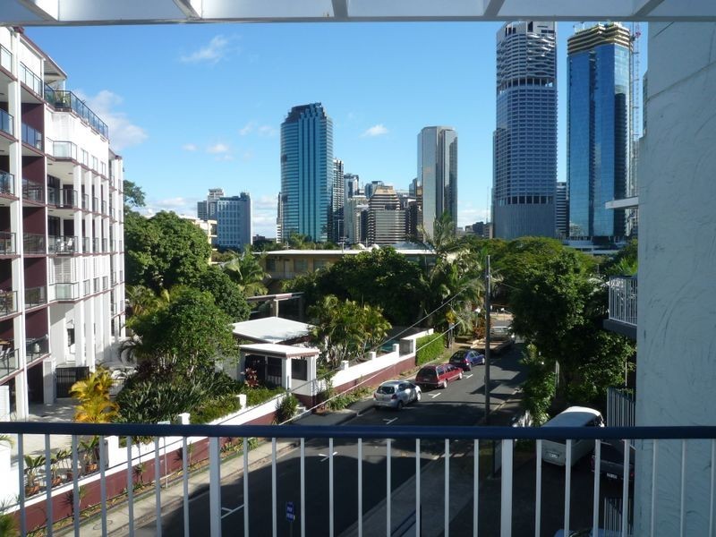 14/123 Main Street, Kangaroo Point QLD 4169