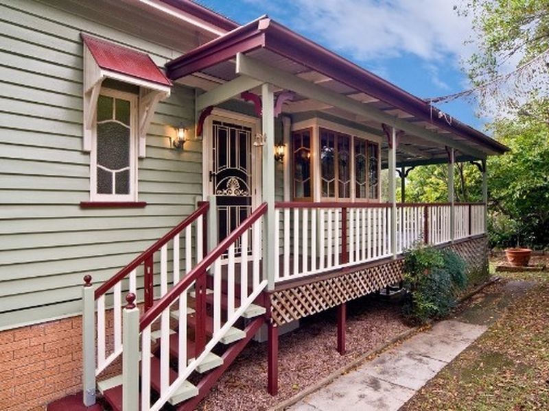 88 Stanton Road, Cannon Hill QLD 4170