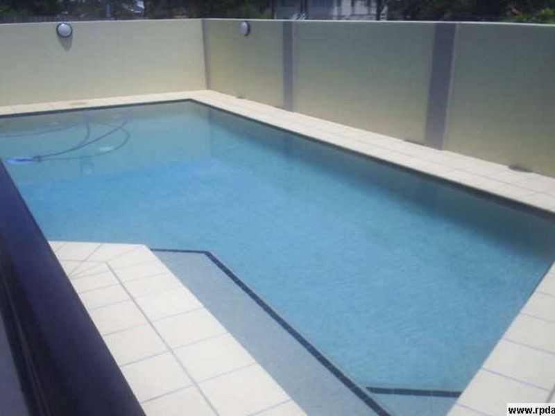 4/11 Dix Street, Redcliffe QLD 4020