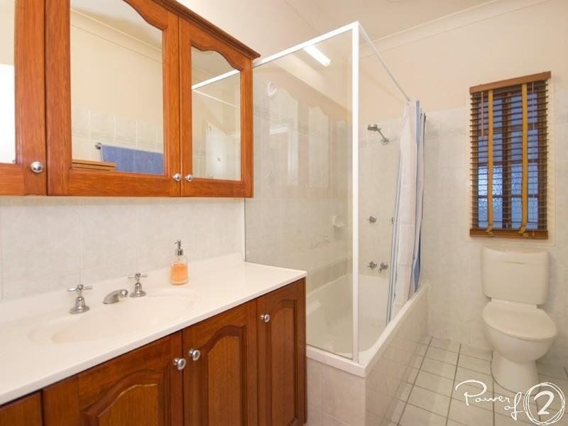17 Kenneth Street, Tarragindi QLD 4121