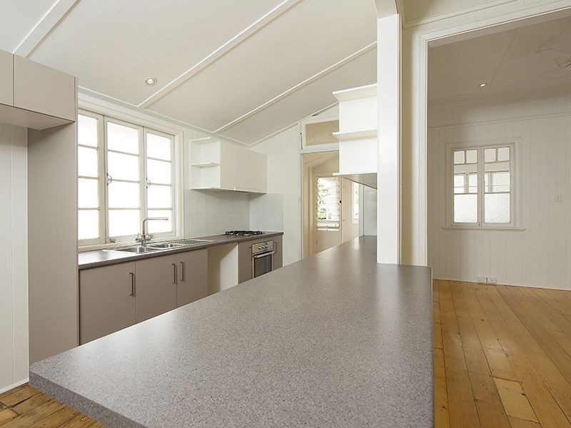 51 Beatrice Street, Hawthorne QLD 4171