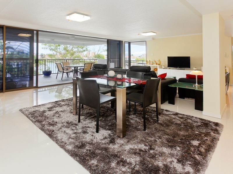 4/77 Cairns Street, Kangaroo Point QLD 4169