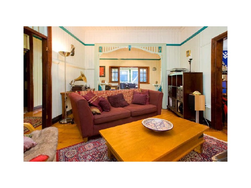 51 Moore Street, Morningside QLD 4170