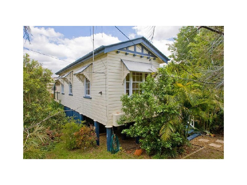 51 Moore Street, Morningside QLD 4170