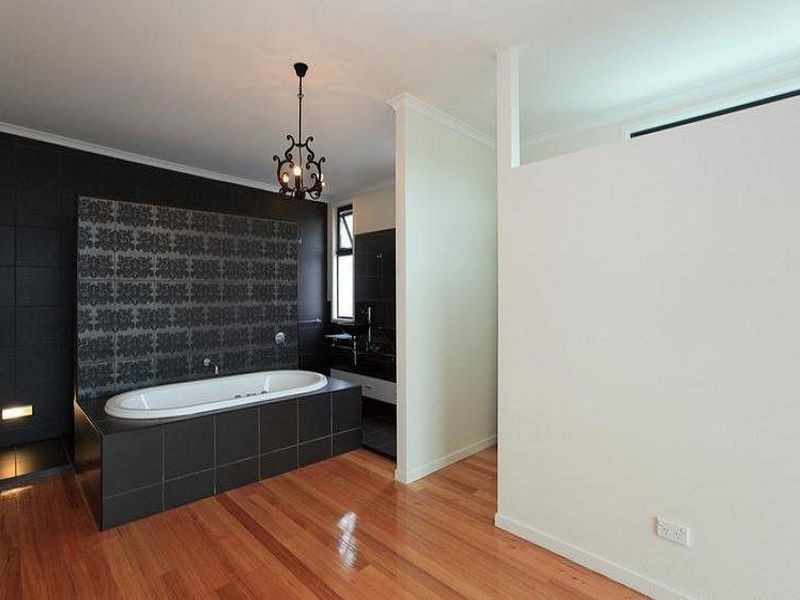 7 Yeates Street, Carindale QLD 4152