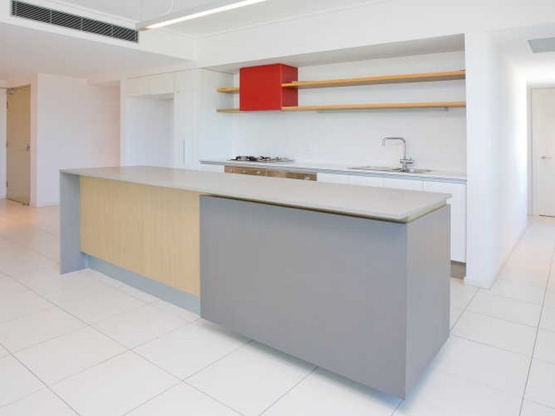 111/16 Waterline Crescent, Bulimba QLD 4171