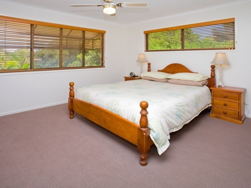 9 Wallara Street, Balmoral QLD 4171