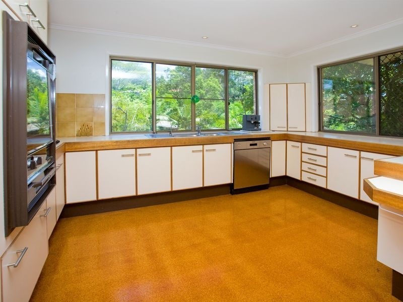 9 Wallara Street, Balmoral QLD 4171