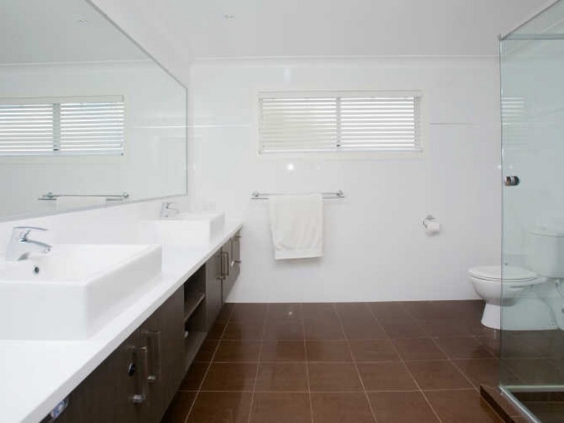 80 Nordenfeldt Street, Cannon Hill QLD 4170