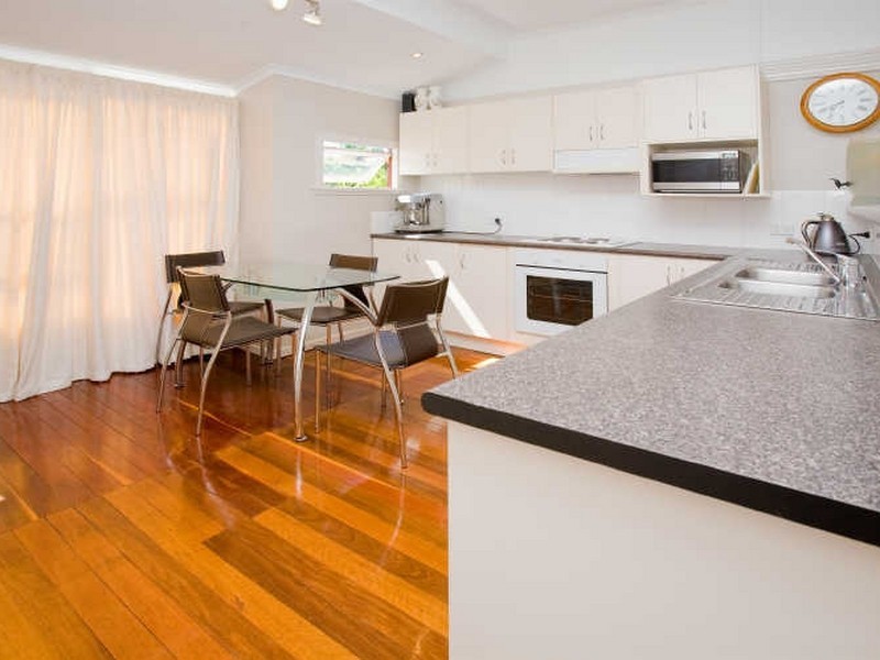 13 Michael Street, Bulimba QLD 4171