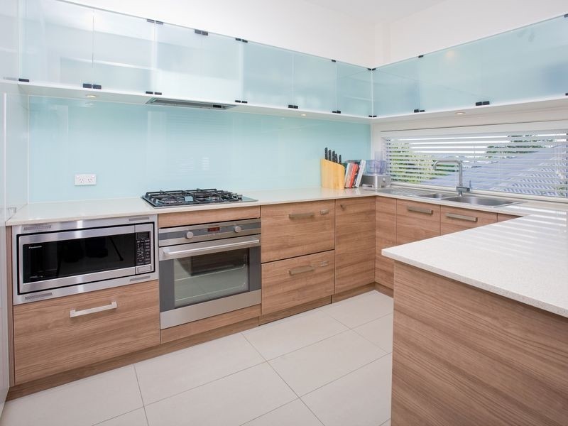 2/25 Princess Street, Bulimba QLD 4171