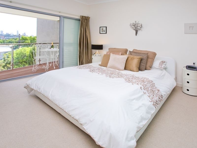 2/25 Princess Street, Bulimba QLD 4171