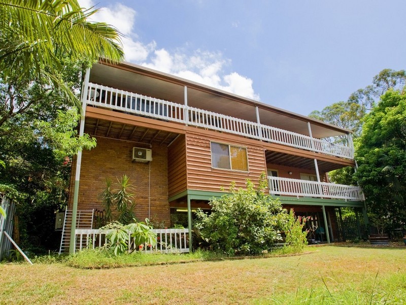 27 Suvla Street, Balmoral QLD 4171
