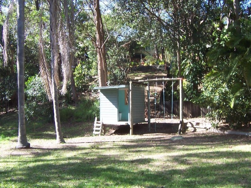 27 Suvla Street, Balmoral QLD 4171