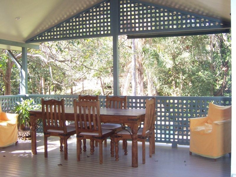 27 Suvla Street, Balmoral QLD 4171