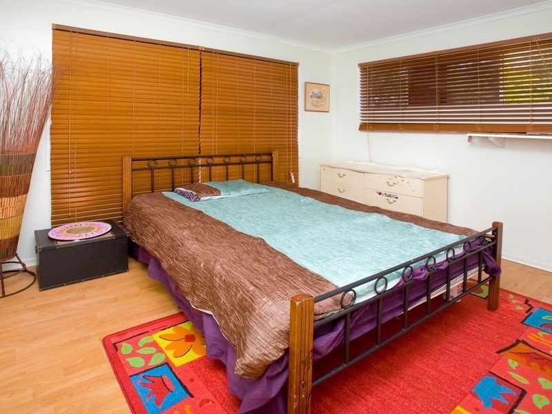 1 Yonga Street, Balmoral QLD 4171