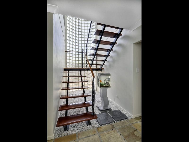 52 McConnell Street, Bulimba QLD 4171