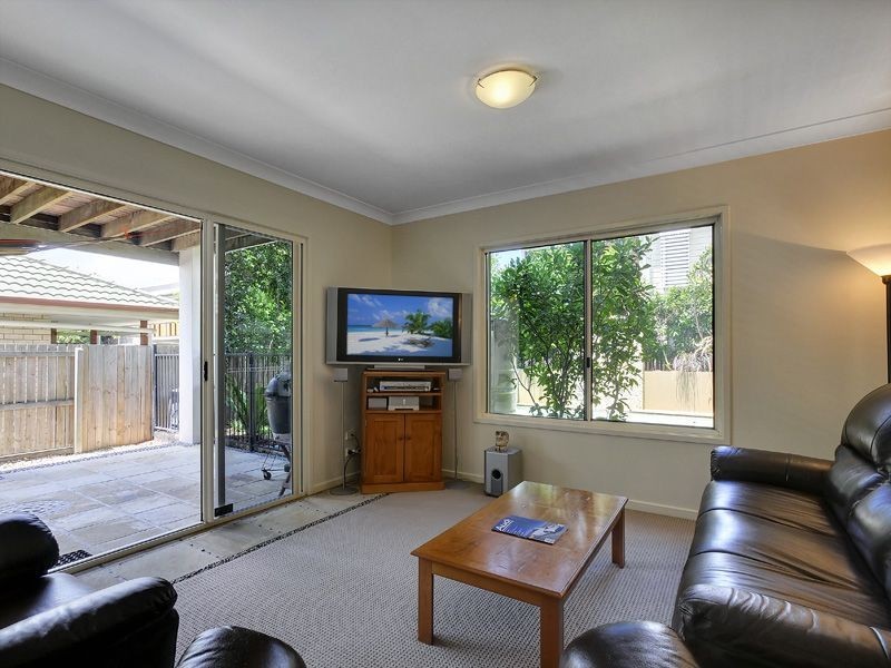 52 McConnell Street, Bulimba QLD 4171