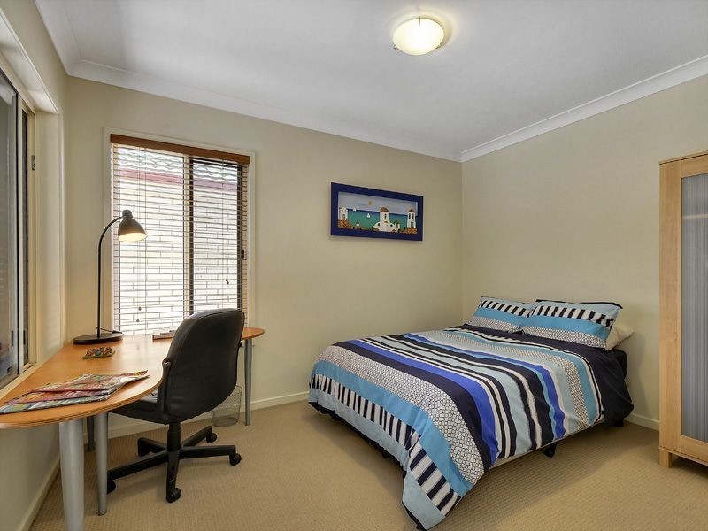 52 McConnell Street, Bulimba QLD 4171