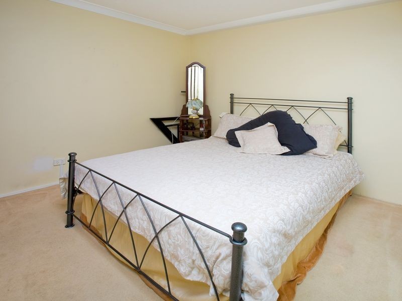 1/16 Norman Crescent, Norman Park QLD 4170