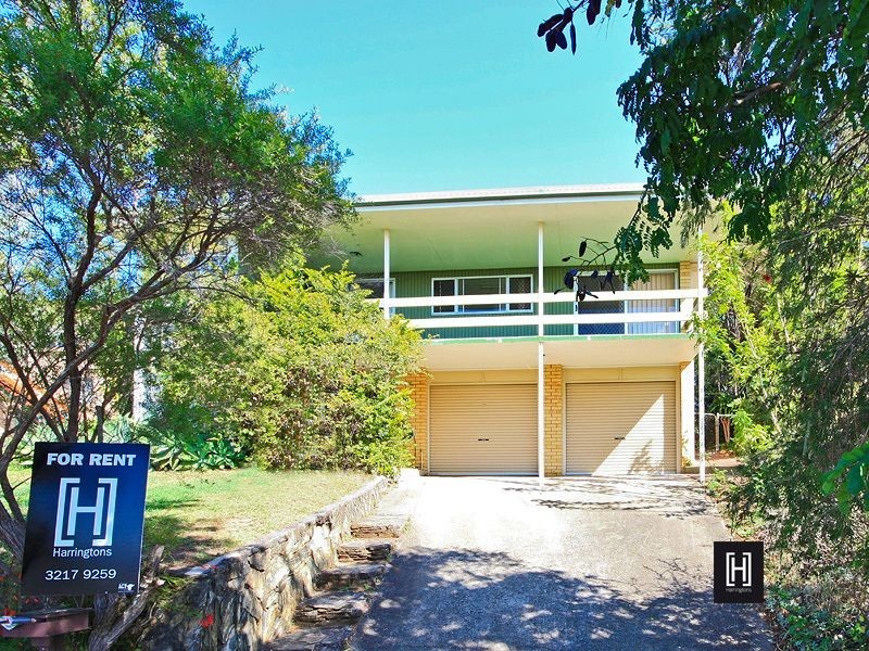 68 Mingera Street, Mansfield QLD 4122