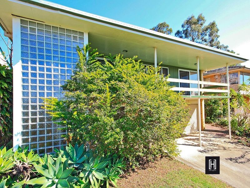 68 Mingera Street, Mansfield QLD 4122