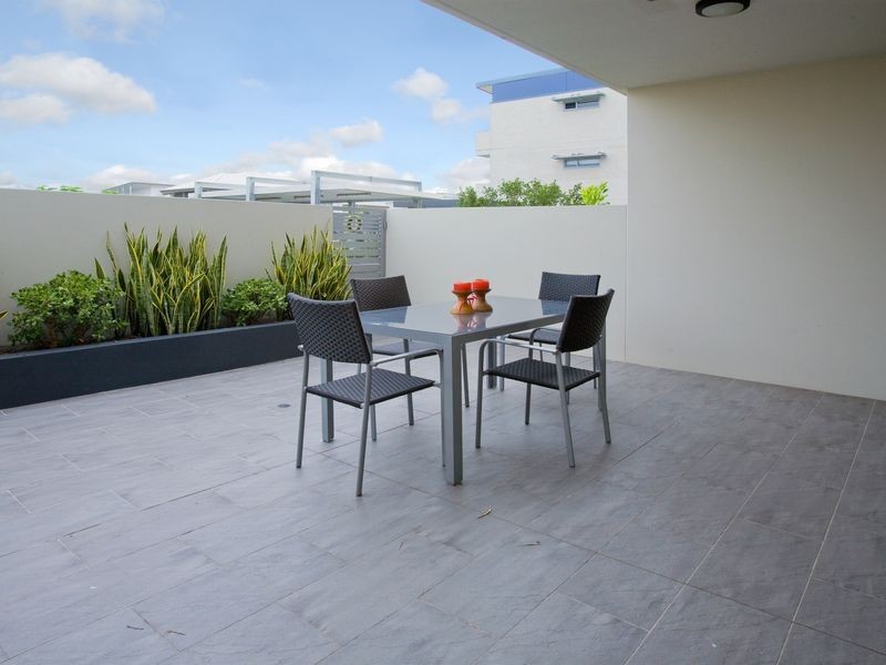 12/18 Riverbend Place, Bulimba QLD 4171