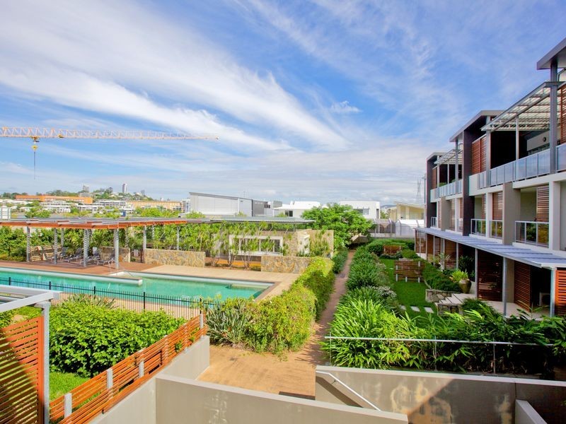 26/43 Love Street, Bulimba QLD 4171