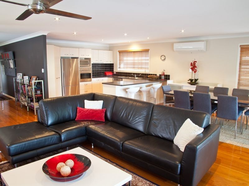 71 Bolan Street, Bulimba QLD 4171