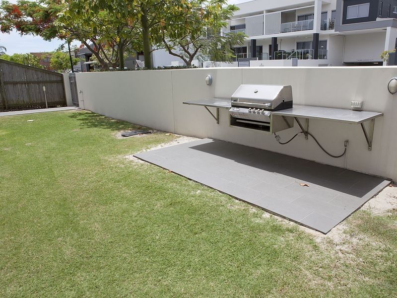 2/47 Addison Avenue, Bulimba QLD 4171