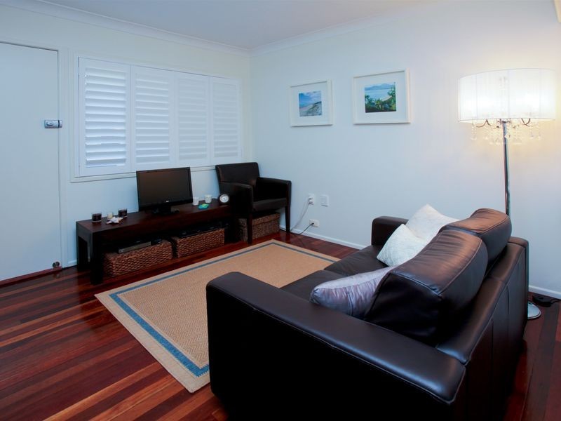 2/19 Lindsay Street, Hawthorne QLD 4171