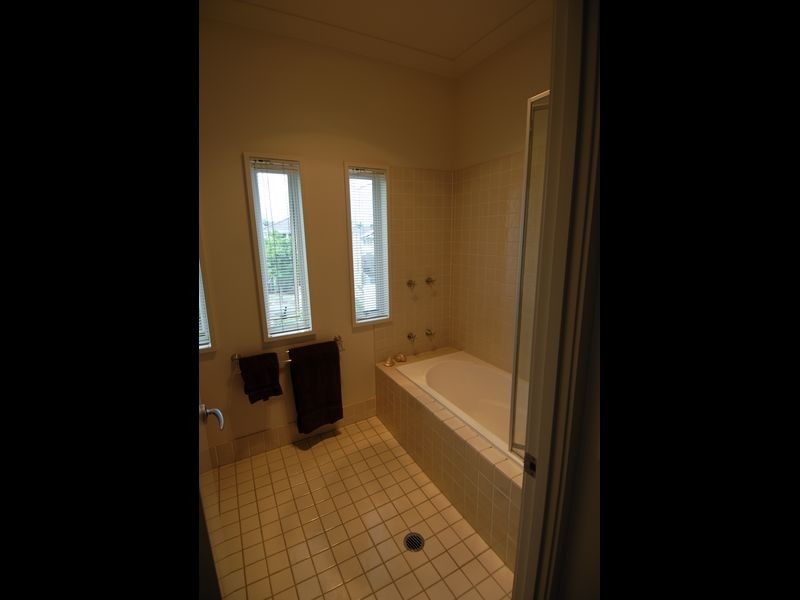 17 Cooper Street, Murarrie QLD 4172