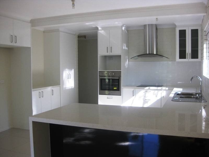 12 Walter Street, Bulimba QLD 4171