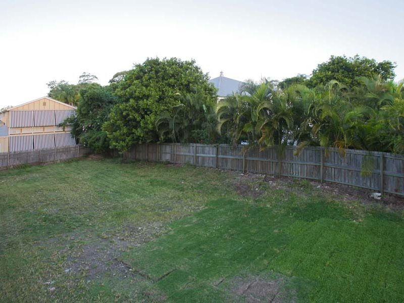 1 Scott Street, Hawthorne QLD 4171